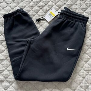 NEW Nike Sportswear Fleece Lined Oversized Fit Full Length Sweatpant, Small